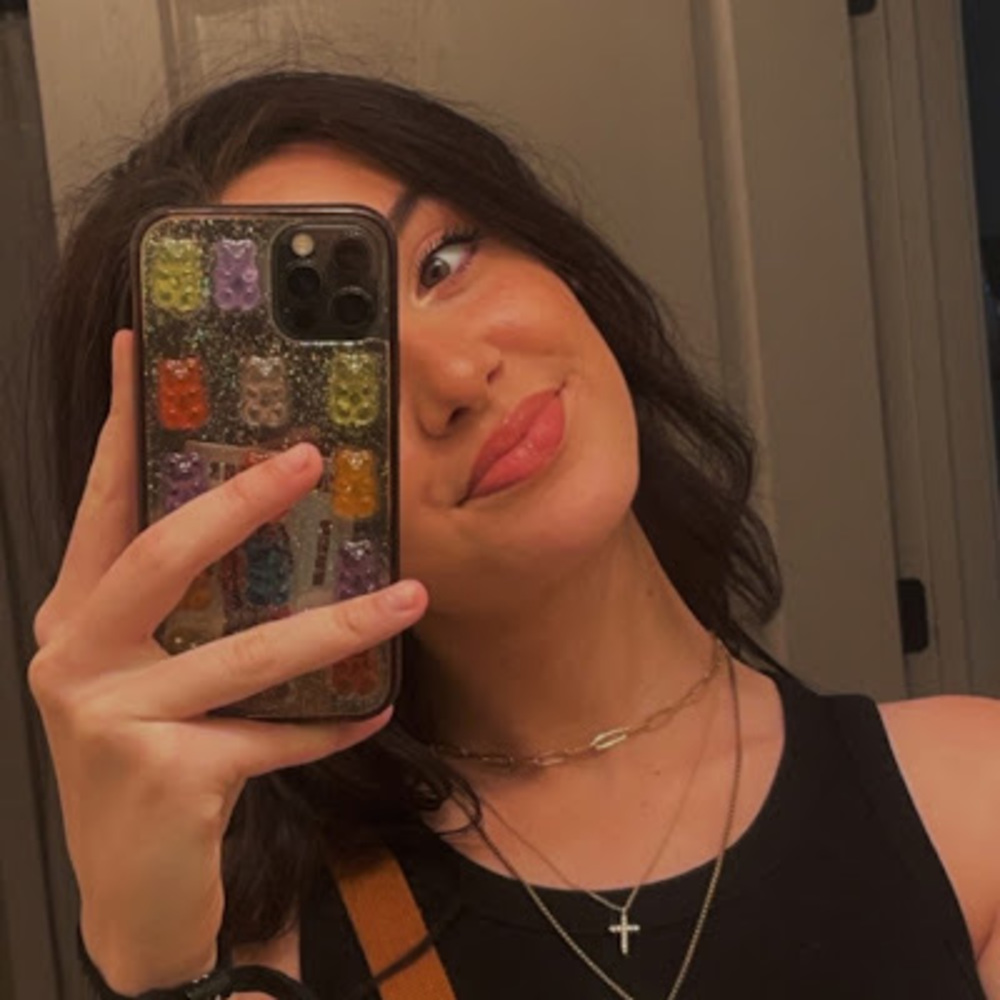 Meet your Posher, Coco